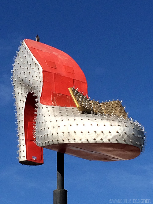 The Silver Slipper on N. Las Vegas Boulevard - Part of the Las Vegas Signs Project (photo by Wanderlust Designer)